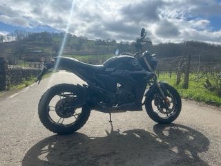 Zontes G1 125 Naked Moto Manual