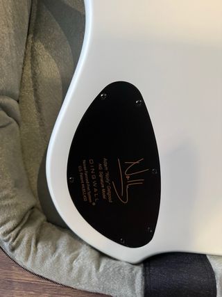 Dingwall NG2 Combustion 4 Blanco