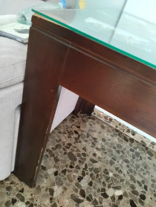 Mesa madera oscura cristal salón/comedor