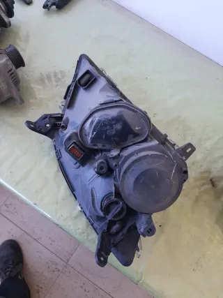 Faros Opel Vectra