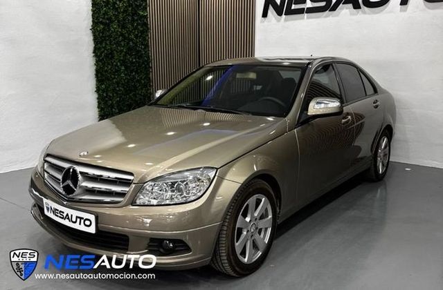 Mercedes Clase C 156CV BlueEFFICIENCY Aut. Avantgarde