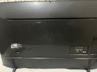 TV LG 49UH610V Negra