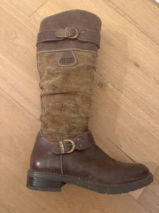 Stivali in pelle e camoscio