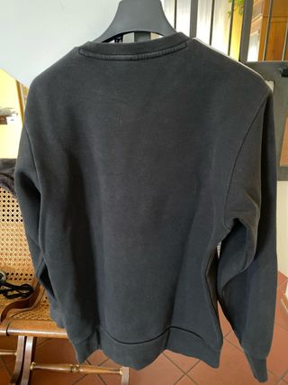 Felpa Adidas nera con strisce