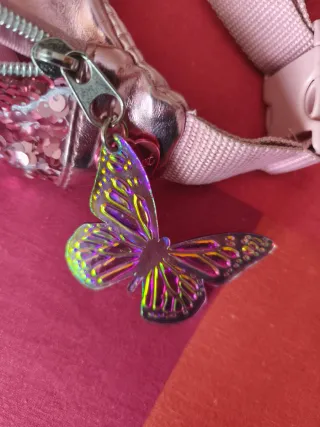 Riñonera infantil lentejuelas rosa y plata