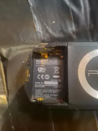 Consola PSP modelo: 1004 para reparar o piezas