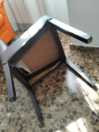 2 Sillas Polipiel Marrón Oscuro, también separadas