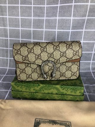 Bolso Gucci Dionysus GG Supreme Beige