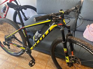 Vendo o cambio Bicicleta Scott Scale 930 Carbono