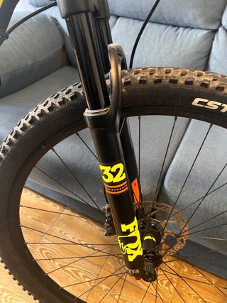 Vendo o cambio Bicicleta Scott Scale 930 Carbono