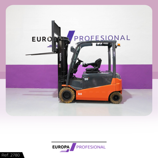 CARRETILLA ELEVADORA ELECTRICA