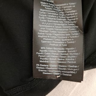 Top negro escote drapeado ONLY