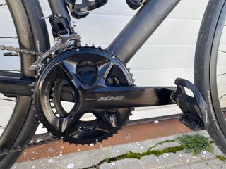 Se vende Cube Attain C62 Race por falta de uso.