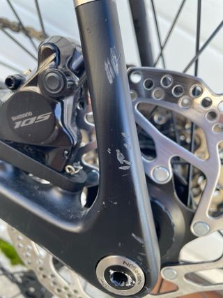 Se vende Cube Attain C62 Race por falta de uso.