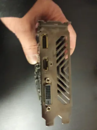 Gigabyte GTX 1650 Tarjeta Gráfica