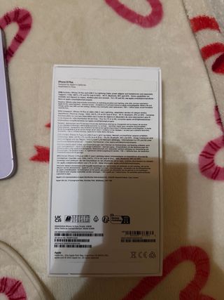 iPhone 14 Plus viola