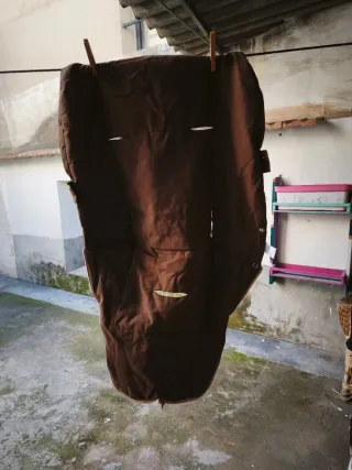 Saco para silla de paseo marrón