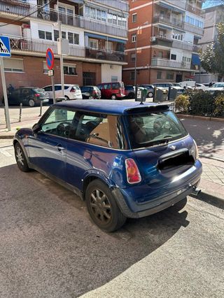 MINI ONE 2002 ETIQUETA C PANTALLA CARPLAY