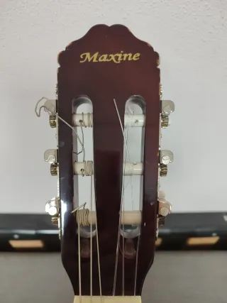 Chitarra classica 3/4 con custodia