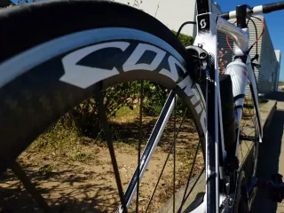 Bicicleta Carretera Scott FOIL Carbono