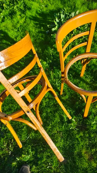 SILLAS DE MADERA ANTIGUAS