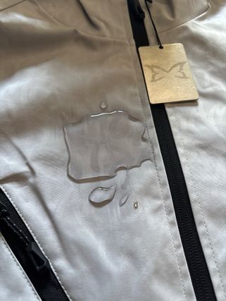 Chaqueta Mertra Gris Reactive Water Nueva con Etiq