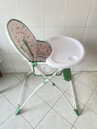 Trona bebé con estampado de animales