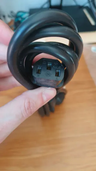 Cable alimentación fuente PC