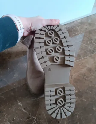 Botines beige sin estrenar Talla 38