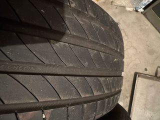 2 Michelin 205-55R17 91v