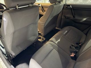 Volkswagen Polo 1.4cc Trendline 75cv 2002 5p.