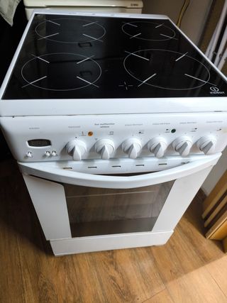 Cocina Eléctrica Indesit