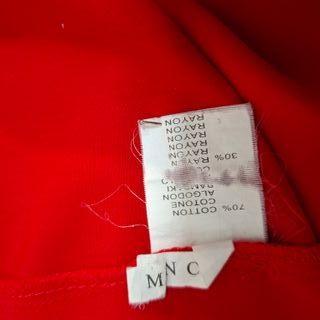 Blusa Evima roja bordada