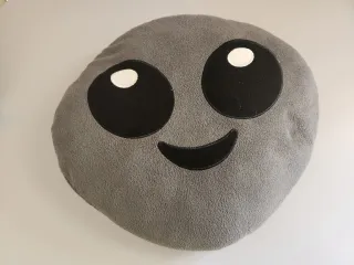 Cuscino morbido con faccina sorridente