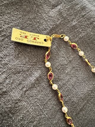 Collar chapado oro perlas y piedras moradas