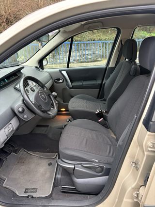 Renault Grand Scenic 2008