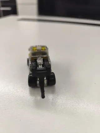 Coche Hot Wheels Heavy Hitcher