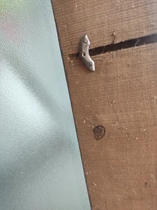 Colgador de pared madera y metal