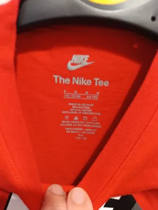 Camiseta Nike Roja Niñ@ Talla 5-6 años