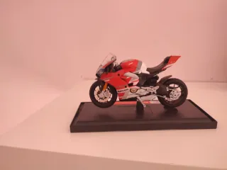 Maquetas de Motos Ducati