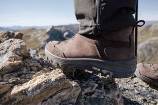Botas Montaña y Trekking Simond Forclaz MT500