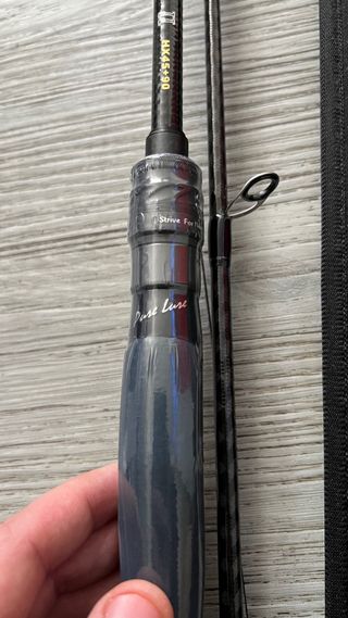 Caña de pescar PureLure Lubina PRO