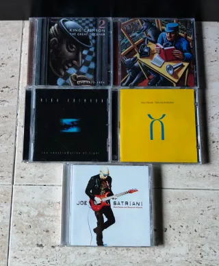 Lote 5 CDs: 4 King Crimson y 1 de Joe Satriani