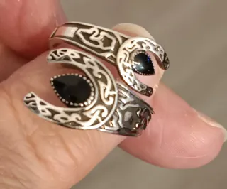 Anillo Étnico Ajustable Negro/Plata