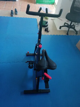 Bicicleta Estática Negra