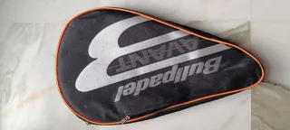 Pala Bullpadel Ionic Power + Funda