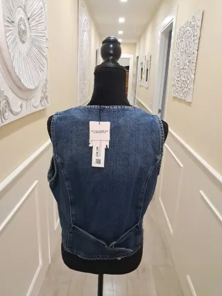 Chaleco vaquero Zara mujer