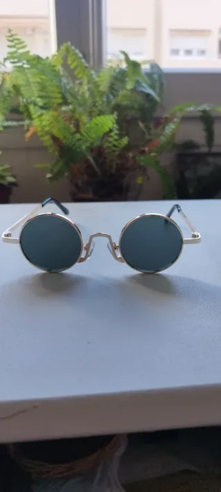 Gafas redondas vintage doradas