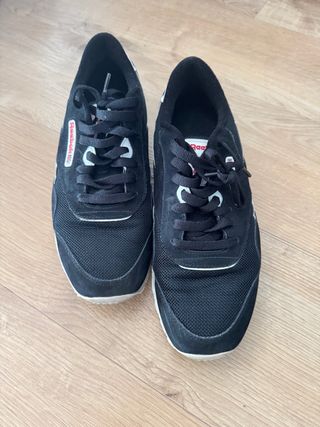 Reebok Classic Negras