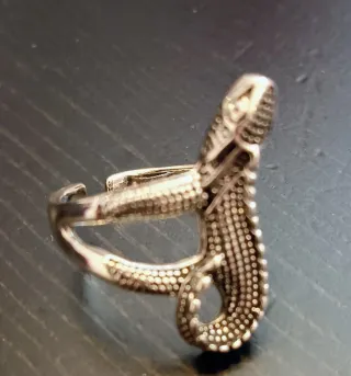 Anillo Diseño Lagarto Plata